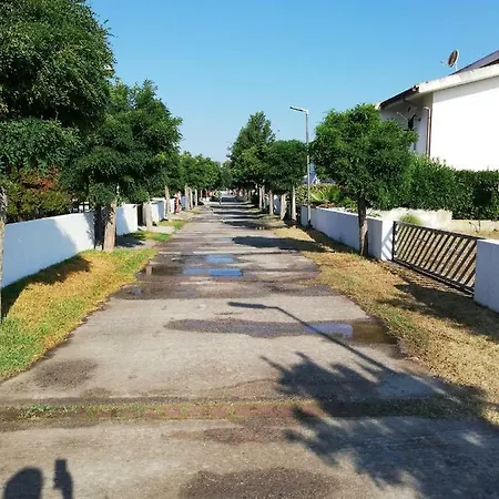 Villetta A Schiera A Rinazzo Feriepark *
